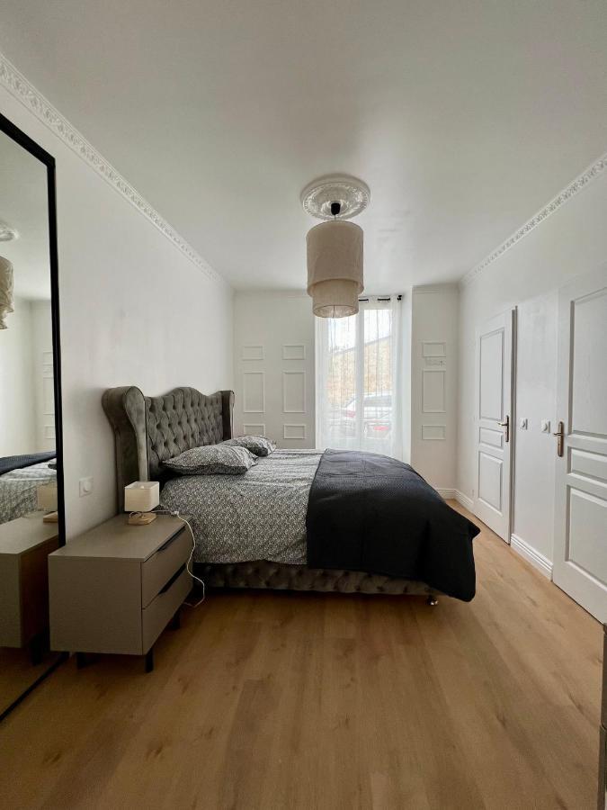 Appartement De Luxe Avec Fresque, Hyper Centre Et Parking Sure Fontainebleau Kültér fotó