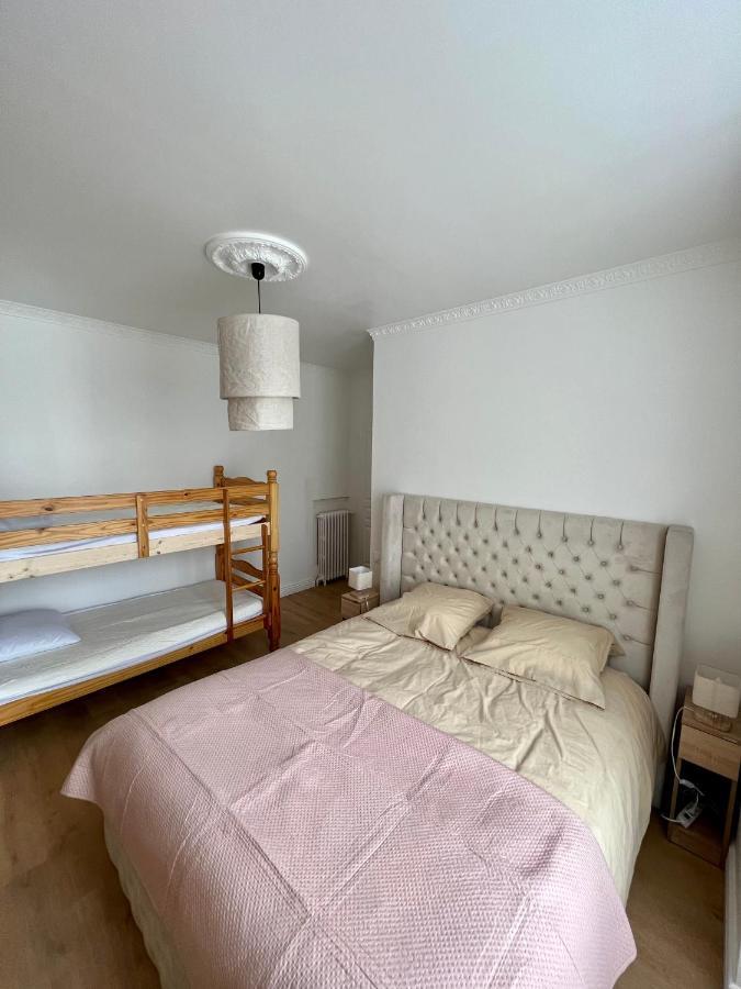 Appartement De Luxe Avec Fresque, Hyper Centre Et Parking Sure Fontainebleau Kültér fotó