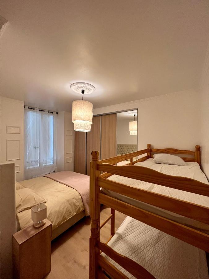 Appartement De Luxe Avec Fresque, Hyper Centre Et Parking Sure Fontainebleau Kültér fotó